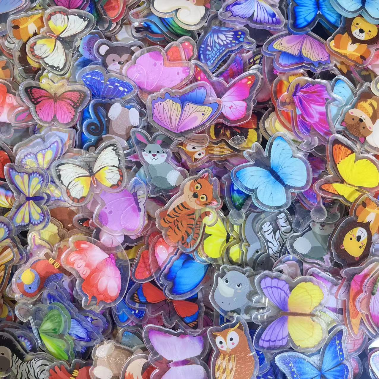 Butterfly with animals 4cm-Acrylic chips