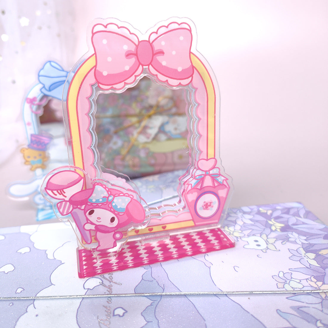 Sanrio Stander