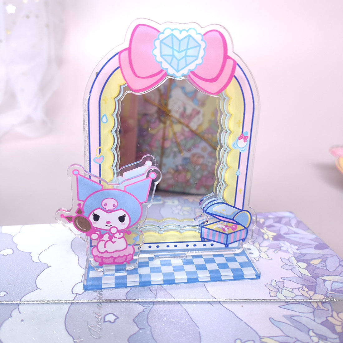 Sanrio Stander