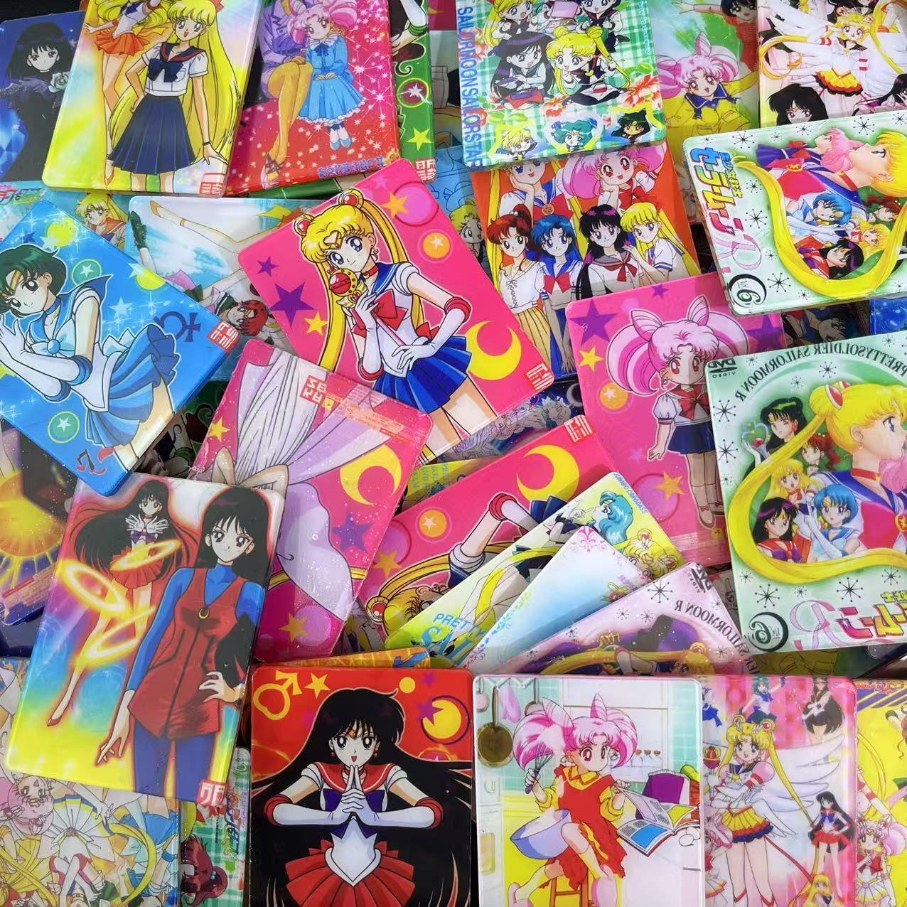 Sailor moon 4&6cm,3.0 -Acrylic chips