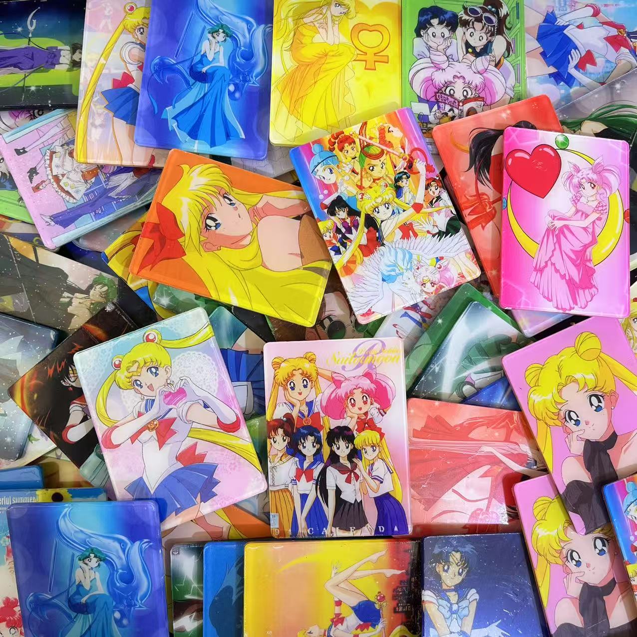 Sailor moon 4&6cm,2.0 -Acrylic chips