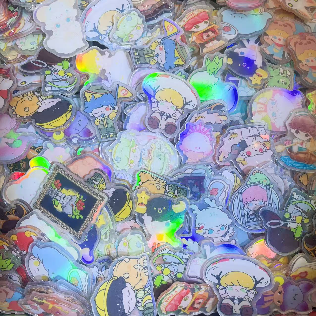 Dimoo-Holographic (Rainbow effect)) 5cm-Acrylic chips