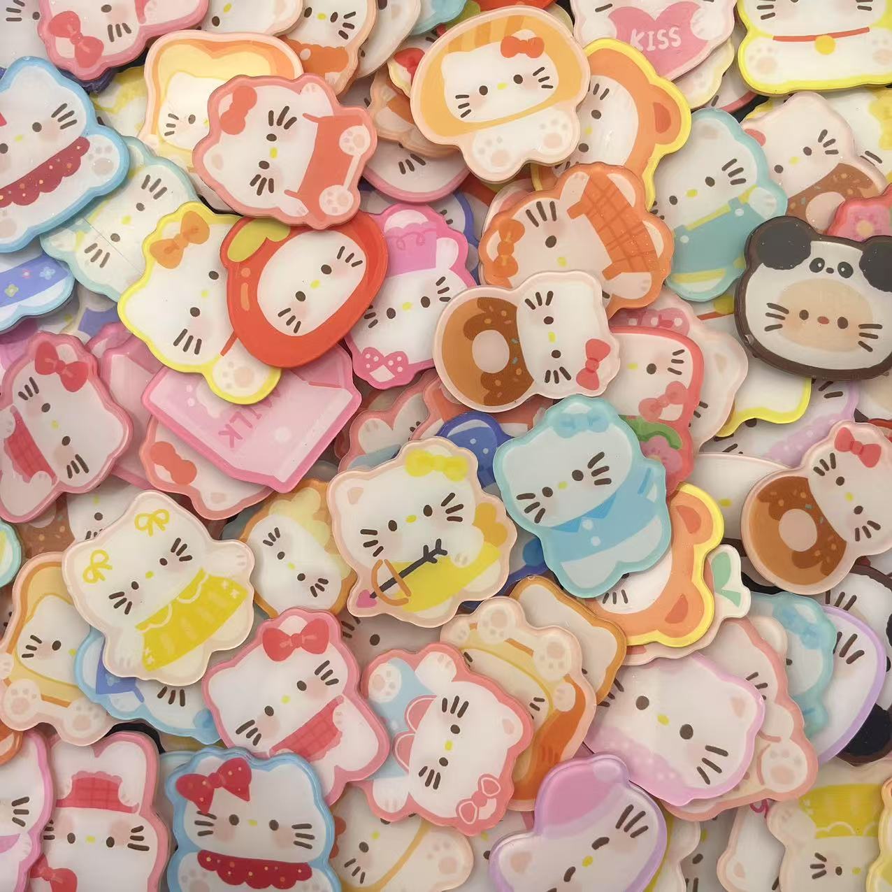 Cute HK 4cm-Acrylic chips