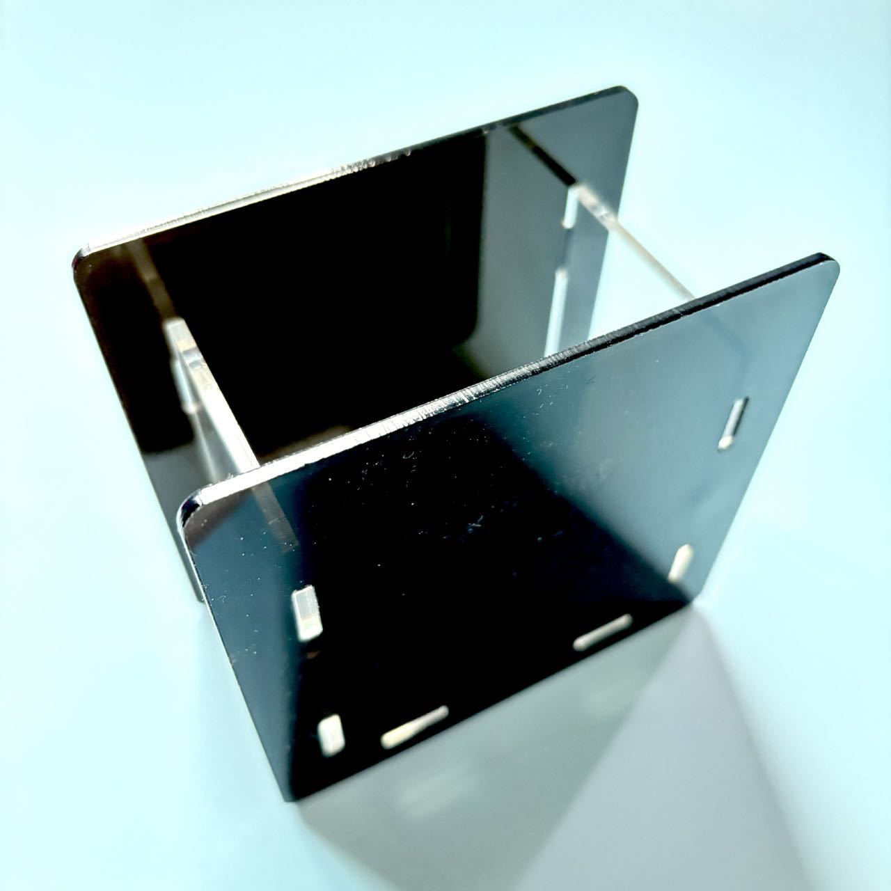 Pen holder for DIY