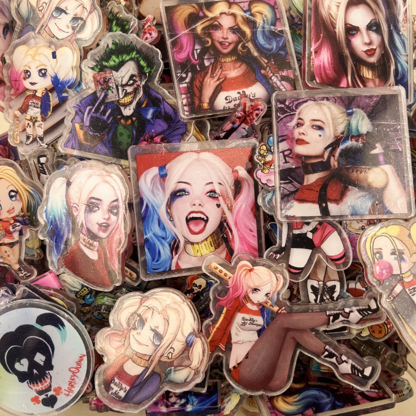 Harley Quinn 4&6cm-Acrylic chips