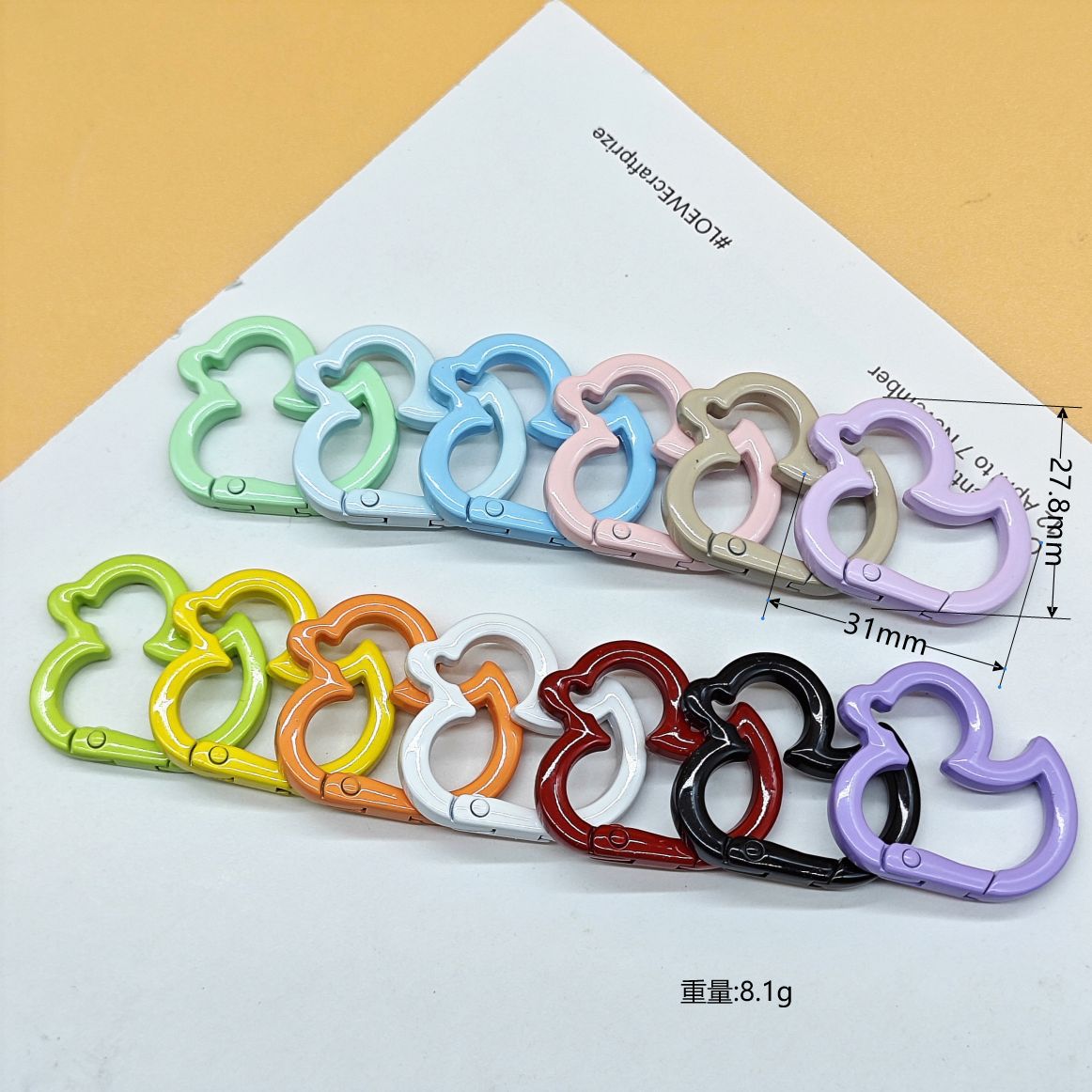 Metal keychain 10pcs (color random)