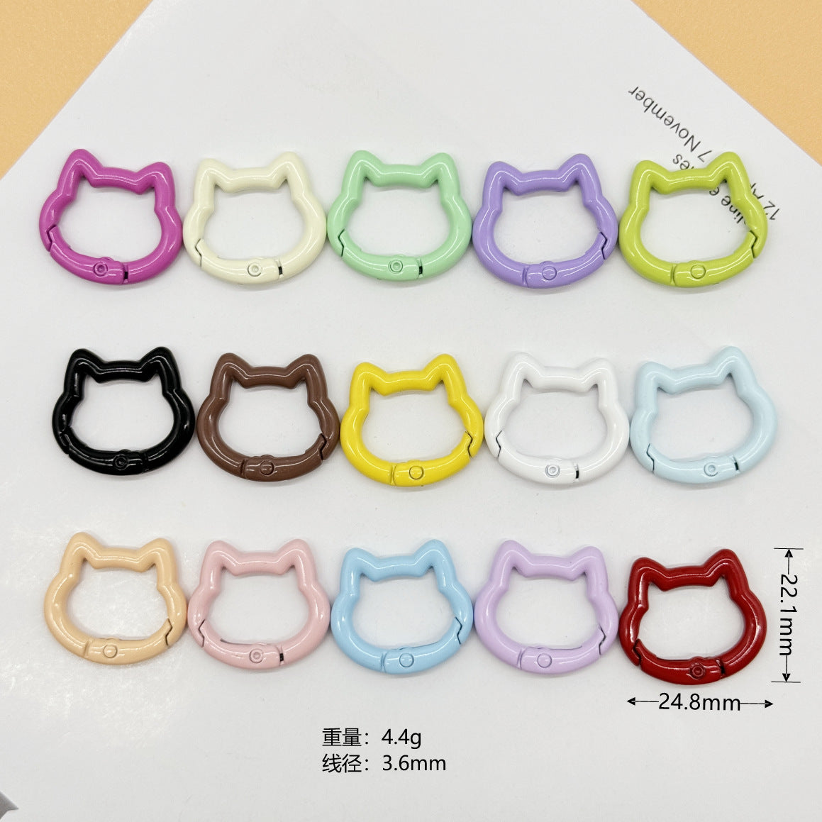 Metal keychain 10pcs (color random)