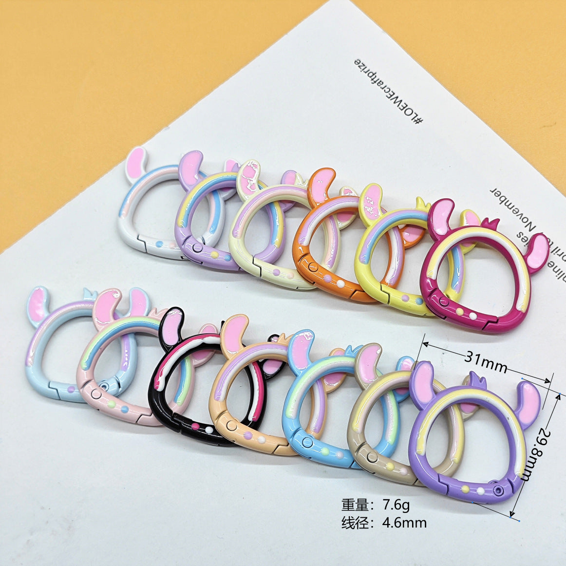 Metal keychain 10pcs (color random)