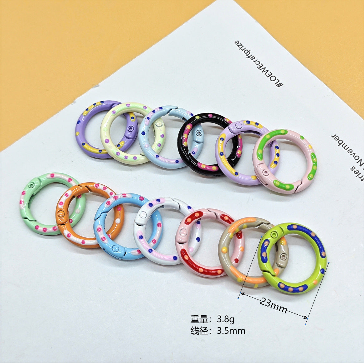 Metal keychain 10pcs (color random)