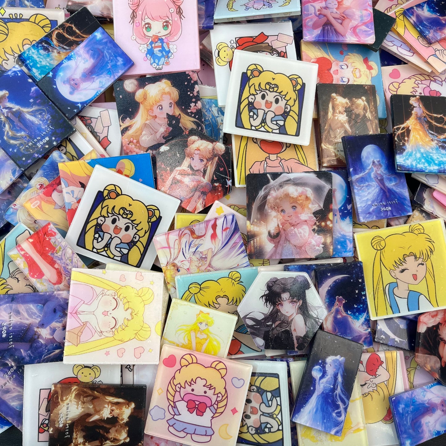 Sailor moon mix, 4cm-Acrylic chips