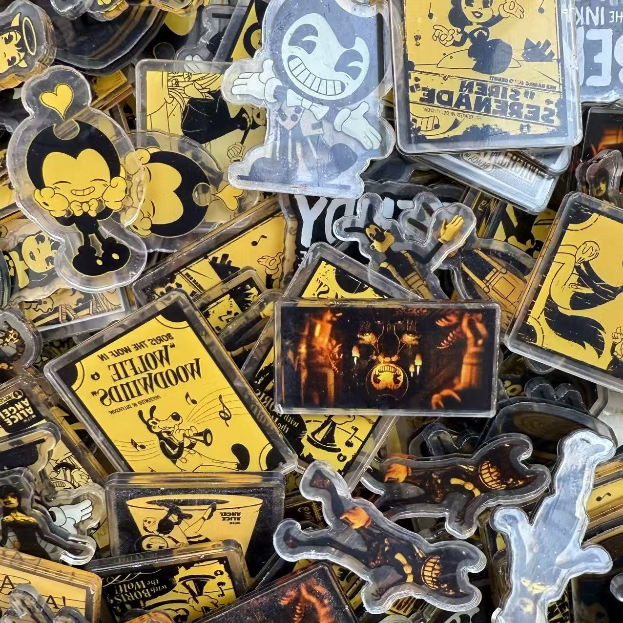 Bendy 4cm-Acrylic chips